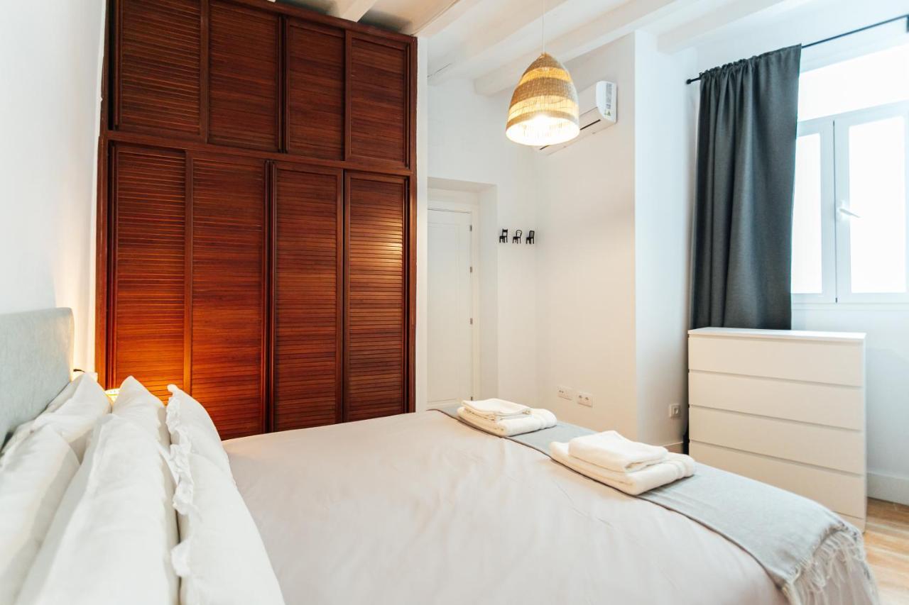 Alohamundi Peral Appartement Sevilla Buitenkant foto