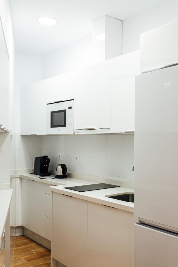 Alohamundi Peral Appartement Sevilla Buitenkant foto